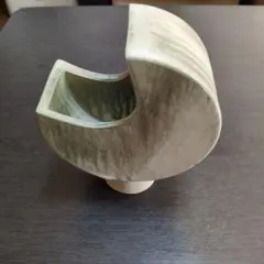 和モダン花器(陶器) 高さ23cm横18.5cm幅9.5cm