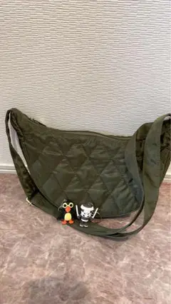ブレインロットキーホルダー付き　ショルダーバッグ
