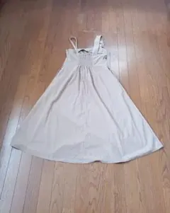 w closet アシンメトリー ジャンパー スカート ベージュ　フリーサイズのサムネイル