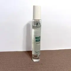 B㉘the body shop ホワイトムスク　パフュームオイル　ロールオンのサムネイル