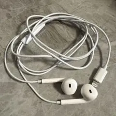 ライトニング　純正有線　イヤホン　iPhone