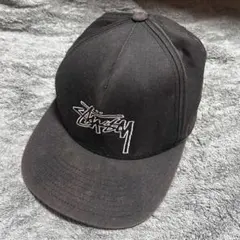 STUSSY キャップ 刺繍ロゴ　キャップ