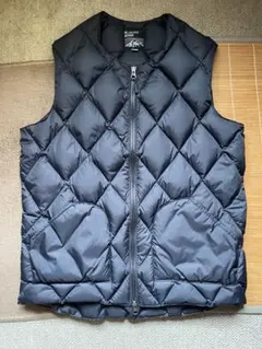 Mt.RAINIER DESIGN キルティング ダウン ベスト黒 Mサイズのサムネイル