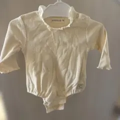 クリーム色リブ編みロンパース