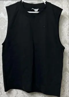 adidas タンクトップ