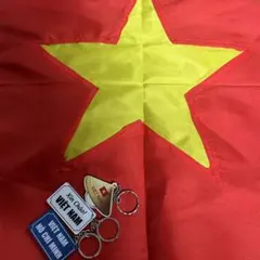 朝鮮バッチ 金日成、만경대 기념1950年〜1960 - メルカリ