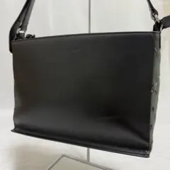 【美品】バーバリー ブラック レザー ワンショルダーバッグ 手提げ 肩掛け 黒のサムネイル