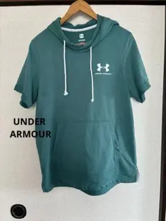 UNDER ARMOUR フード付きパーカー XL