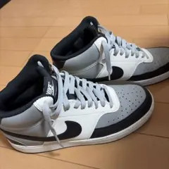 Nike ハイカットスニーカー ホワイト/グレー/ブラック　27センチ
