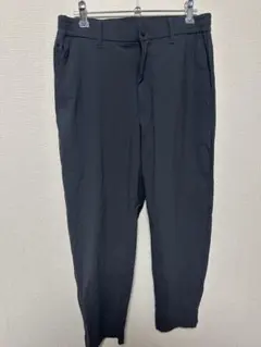 ユニクロ　パンツスラックス