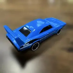 Hot Wheels DODGE CHARGER DAYTONA 青ミニカー