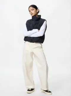 【新品未使用】　ユニクロ ジャージーバレルレッグパンツ　オフホワイト　S