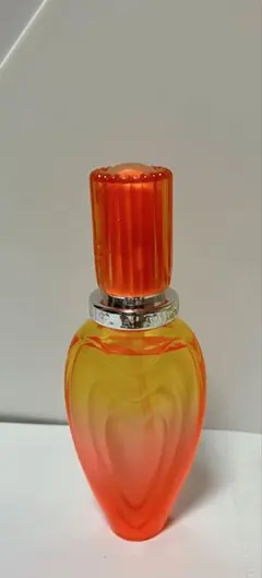 廃盤レア エスカーダ 香水 ESCADA イビザヒッピー 30ml - メルカリ