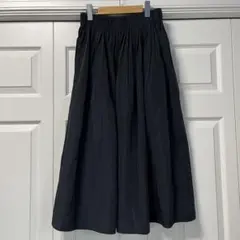 UNIQLO ボリュームギャザースカート　ネイビー　M
