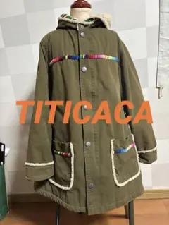 フード付きオリーブグリーンジャケット