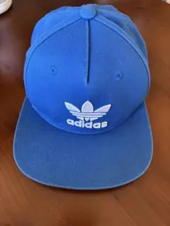 adidas 青 キャップ スナップバックadidas originals