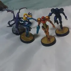 amiibo スマブラシリーズ　メトロイド4体セット