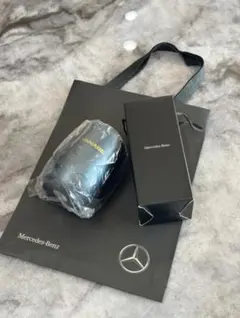 Item thumbnail for item e15535a0-46b0-4e1d-aee7-45a4c5d447b4