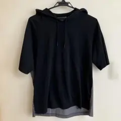 guフード付き半袖Tシャツ黒/グレー