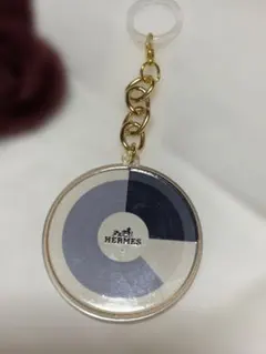 Item thumbnail for item 733d12bd-88b0-4f6a-9321-31ffc7cfeb69