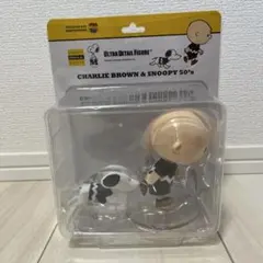 スヌーピーミュージアム限定　UDF スヌーピー　チャーリーブラウン　フィギュア