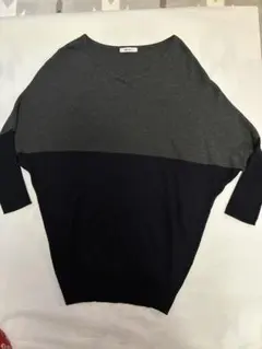 ニコアンド　ニット　ダークグレー　ネイビー切り替え　ドルマン袖