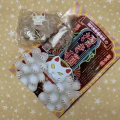 現代美術二等兵の招き猫　千客万ライライライライライ　ガチャ