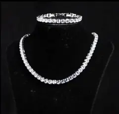 【2000円OFF】今話題の王道glitterチェーンセット！