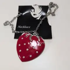 レッドストロベリー ペンダント