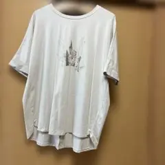 アルファベッツアルファベット　街並みプリント 半袖Tシャツ ベージュのサムネイル