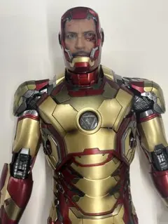 Hot Toys アイアンマンMark85 フィギュア - メルカリ