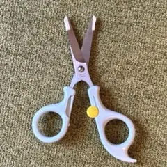 ⭐︎貝印⭐︎髪の毛用はさみ ロック機能付きのサムネイル