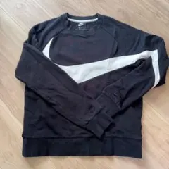 Nike ブラック スウェットシャツ M