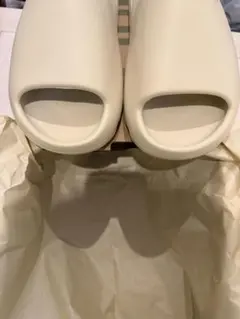 Item thumbnail for item 4270b048-2cf7-4a27-bfb0-d3965120f3bd