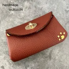 Item thumbnail for item 26a49f8a-53c2-4cfc-8a50-d44cdaf27e66