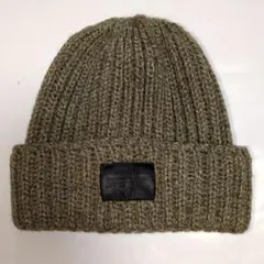 オリーブグリーン ニット帽