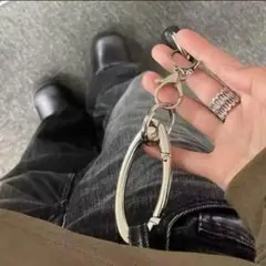 【新品】カラビナ オーバル キーホルダー メンズ ストリート シンプル 韓国