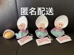 ヤングオイスター⭐︎不思議の国のアリスガチャガチャ全3種＋おまけツムツム