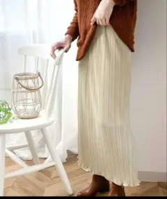 美品　【ms+ ideal】メロープリーツタイトロングスカート　クラシカルエルフ