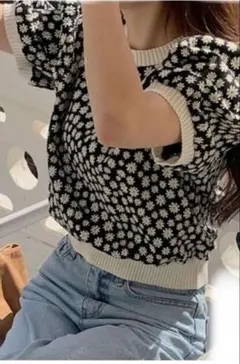 【未開封品】花柄 半袖ニットトップス