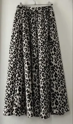 BAY FLOW ベイフロー ヒョウ柄 ロングフレアスカート