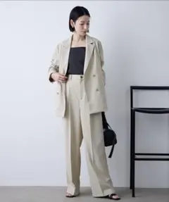 Aunely ジャケット・パンツセットアップ グレージュ【新品・未使用・タグ付】