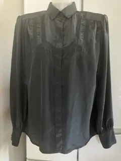 値下げ　HANAE MORI TOPS 黒　上品　サイズ11 ブロウス