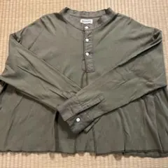 BEAMS BOY ヘンリーネック 長袖 カットソー カーキのサムネイル
