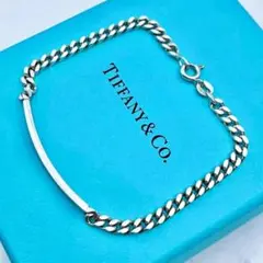 Tiffany & Co. Curb Link Bracelet 期間限定値下 Tiffany & Co. Curb Link Bracelet 期間限定値下 - メルカリ