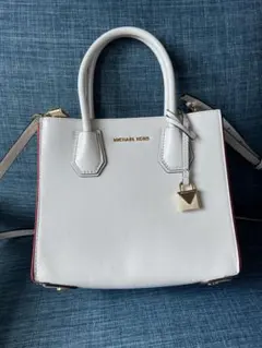 Item thumbnail for item c785ee37-1856-4480-adad-2a512727d76f