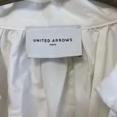 【7/10までの出品】UNITED ARROWS ホワイト Vネックシャツワンピのサムネイル