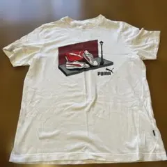 PUMA スニーカーグラフィック Tシャツ
