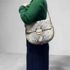 超美品✨FURLA クラブ　2way ショルダーバッグ　ハンドバッグ　ヘビ柄