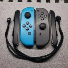 T*可様 Switch　ジョイコン　左右　ブルー&ブラック
